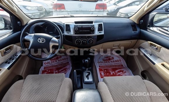 Acheter Import Voiture Toyota Fortuner Autre à Import - Dubai, État d'Al Jazirah Acheter Import Voiture Toyota Fortuner Autre à Import - Dubai, État d'Al Jazirah