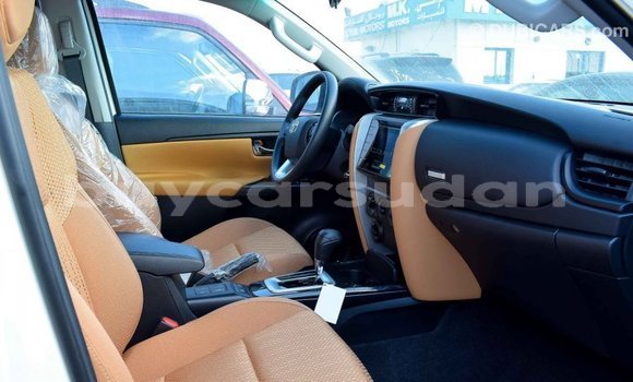 Buy Import Toyota Fortuner White Car in Import - Dubai in Al Jazirah State Buy Import Toyota Fortuner White Car in Import - Dubai in Al Jazirah State