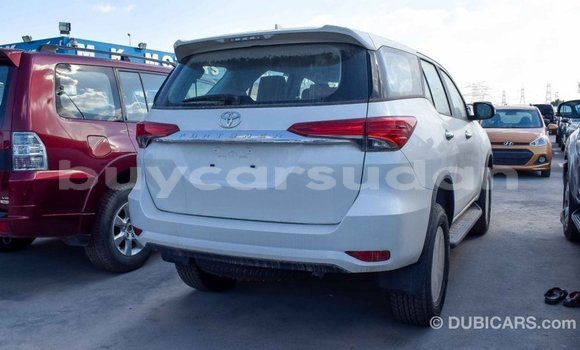 Buy Import Toyota Fortuner White Car in Import - Dubai in Al Jazirah State Buy Import Toyota Fortuner White Car in Import - Dubai in Al Jazirah State
