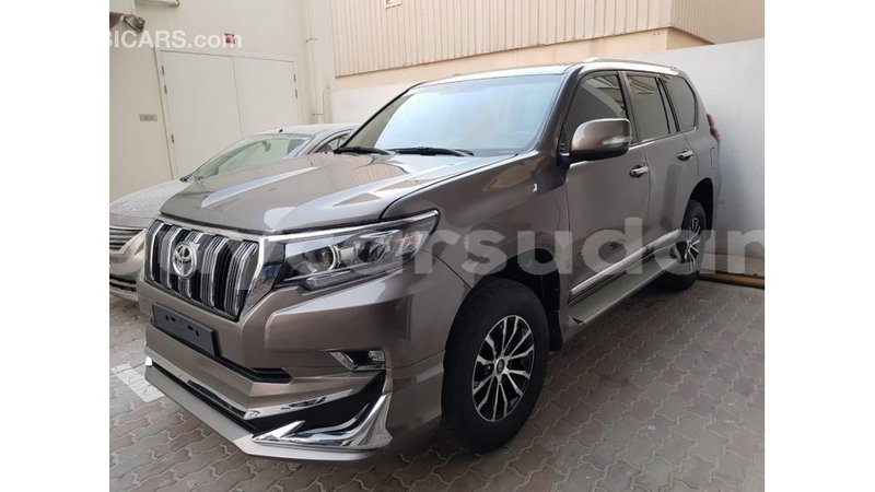 Big with watermark toyota prado al jazirah state import dubai 1676