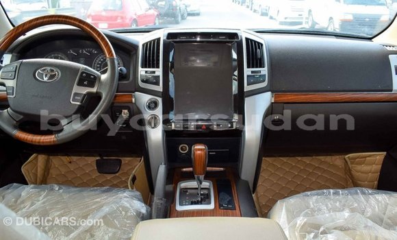 Buy Import Toyota Land Cruiser Other Car in Import - Dubai in Al Jazirah State Buy Import Toyota Land Cruiser Other Car in Import - Dubai in Al Jazirah State