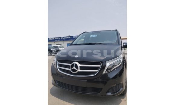 Acheter Import Voiture Mercedes-Benz 250 Noir à Import - Dubai, État d'Al Jazirah Acheter Import Voiture Mercedes-Benz 250 Noir à Import - Dubai, État d'Al Jazirah