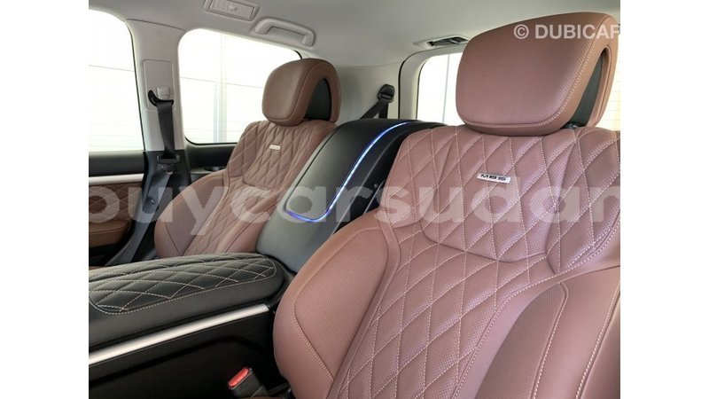 Big with watermark toyota land cruiser al jazirah state import dubai 1682