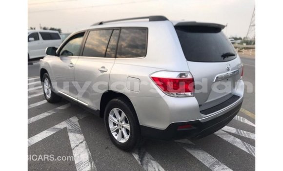 Buy Import Toyota Highlander Other Car in Import - Dubai in Al Jazirah State Buy Import Toyota Highlander Other Car in Import - Dubai in Al Jazirah State