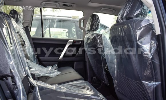 Acheter Import Voiture Toyota Land Cruiser Noir à Import - Dubai, État d'Al Jazirah Acheter Import Voiture Toyota Land Cruiser Noir à Import - Dubai, État d'Al Jazirah