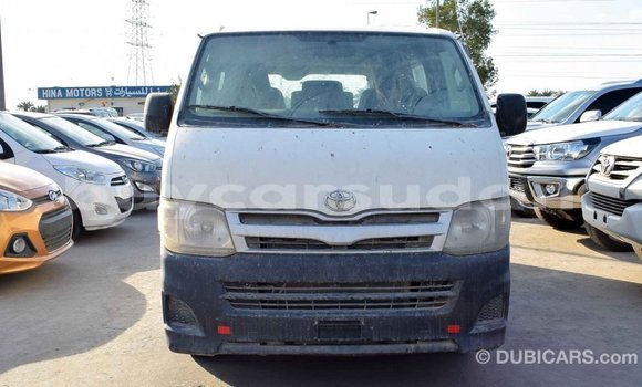 Buy Import Toyota Hiace White Car in Import - Dubai in Al Jazirah State Buy Import Toyota Hiace White Car in Import - Dubai in Al Jazirah State