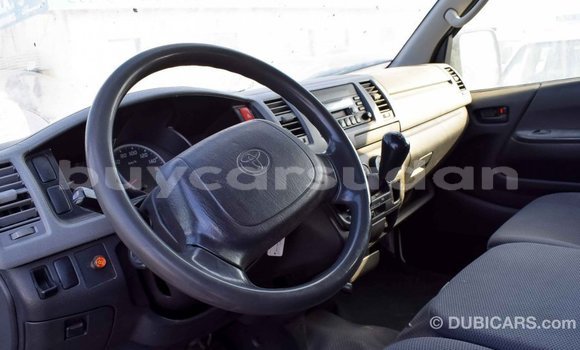Buy Import Toyota Hiace White Car in Import - Dubai in Al Jazirah State Buy Import Toyota Hiace White Car in Import - Dubai in Al Jazirah State