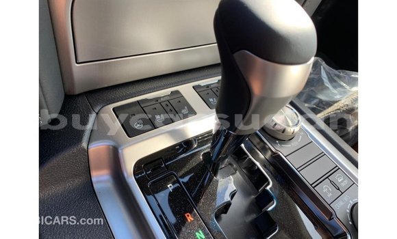 Buy Import Toyota Land Cruiser White Car in Import - Dubai in Al Jazirah State Buy Import Toyota Land Cruiser White Car in Import - Dubai in Al Jazirah State