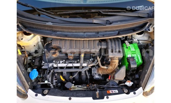 Buy Import Kia Carens White Car in Import - Dubai in Al Jazirah State Buy Import Kia Carens White Car in Import - Dubai in Al Jazirah State