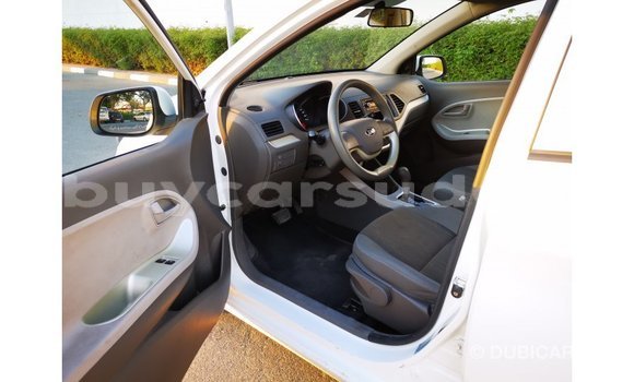 Buy Import Kia Carens White Car in Import - Dubai in Al Jazirah State Buy Import Kia Carens White Car in Import - Dubai in Al Jazirah State