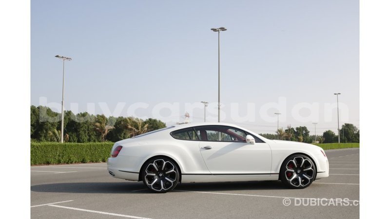 Big with watermark bentley continental al jazirah state import dubai 1730