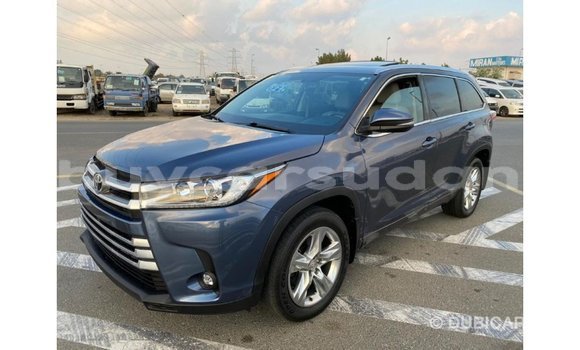 Buy Import Toyota Highlander Blue Car in Import - Dubai in Al Jazirah State Buy Import Toyota Highlander Blue Car in Import - Dubai in Al Jazirah State