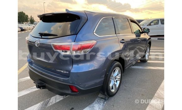 Buy Import Toyota Highlander Blue Car in Import - Dubai in Al Jazirah State Buy Import Toyota Highlander Blue Car in Import - Dubai in Al Jazirah State