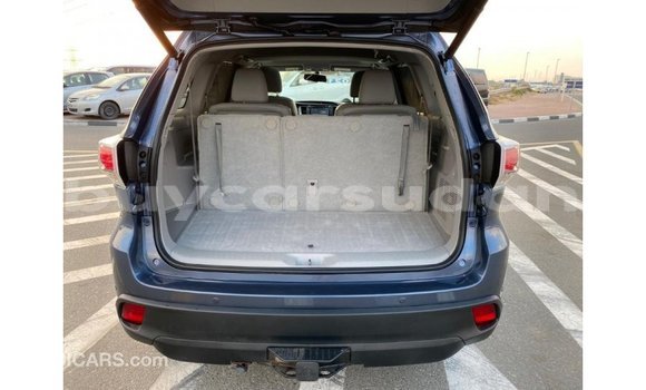 Buy Import Toyota Highlander Blue Car in Import - Dubai in Al Jazirah State Buy Import Toyota Highlander Blue Car in Import - Dubai in Al Jazirah State