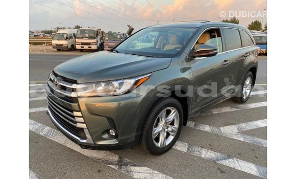 Buy Import Toyota Highlander Green Car in Import - Dubai in Al Jazirah State Buy Import Toyota Highlander Green Car in Import - Dubai in Al Jazirah State