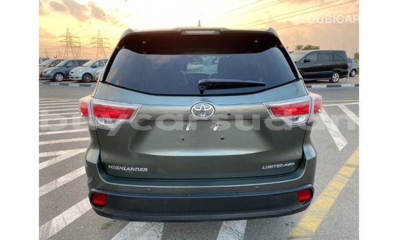 Buy Import Toyota Highlander Green Car in Import - Dubai in Al Jazirah State Buy Import Toyota Highlander Green Car in Import - Dubai in Al Jazirah State