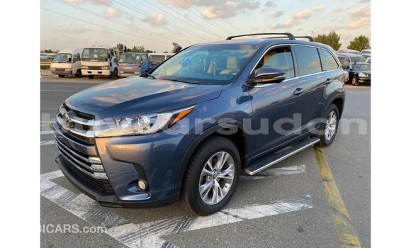 Buy Import Toyota Highlander Blue Car in Import - Dubai in Al Jazirah State Buy Import Toyota Highlander Blue Car in Import - Dubai in Al Jazirah State