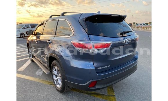 Buy Import Toyota Highlander Blue Car in Import - Dubai in Al Jazirah State Buy Import Toyota Highlander Blue Car in Import - Dubai in Al Jazirah State