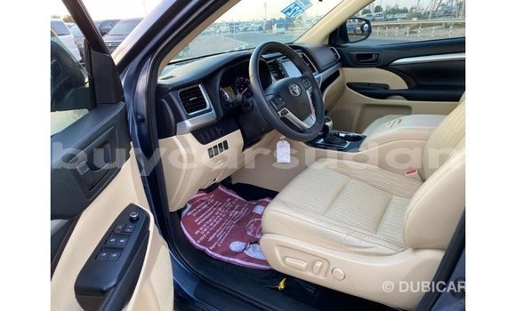 Buy Import Toyota Highlander Blue Car in Import - Dubai in Al Jazirah State Buy Import Toyota Highlander Blue Car in Import - Dubai in Al Jazirah State