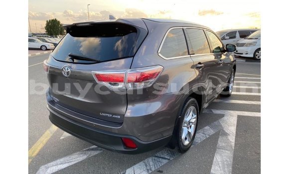 Buy Import Toyota Highlander Other Car in Import - Dubai in Al Jazirah State Buy Import Toyota Highlander Other Car in Import - Dubai in Al Jazirah State
