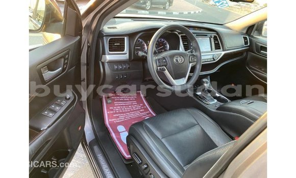 Buy Import Toyota Highlander Other Car in Import - Dubai in Al Jazirah State Buy Import Toyota Highlander Other Car in Import - Dubai in Al Jazirah State