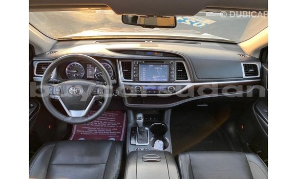 Buy Import Toyota Highlander Other Car in Import - Dubai in Al Jazirah State Buy Import Toyota Highlander Other Car in Import - Dubai in Al Jazirah State