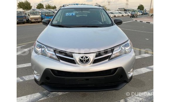 Buy Import Toyota HiAce Other Truck in Import - Dubai in Al Jazirah State Buy Import Toyota HiAce Other Truck in Import - Dubai in Al Jazirah State