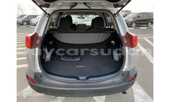 Buy Import Toyota HiAce Other Truck in Import - Dubai in Al Jazirah State Buy Import Toyota HiAce Other Truck in Import - Dubai in Al Jazirah State