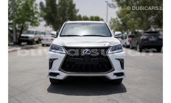 Buy Import Lexus LX White Car in Import - Dubai in Al Jazirah State Buy Import Lexus LX White Car in Import - Dubai in Al Jazirah State