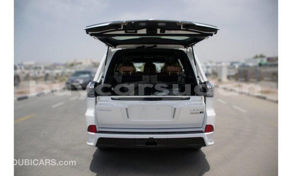 Buy Import Lexus LX White Car in Import - Dubai in Al Jazirah State Buy Import Lexus LX White Car in Import - Dubai in Al Jazirah State