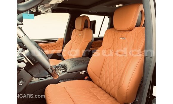 Buy Import Lexus LX White Car in Import - Dubai in Al Jazirah State Buy Import Lexus LX White Car in Import - Dubai in Al Jazirah State