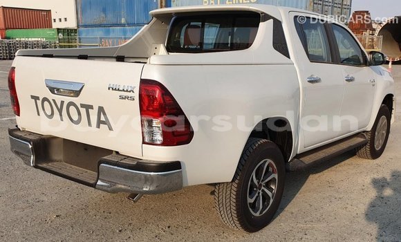Buy Import Toyota Hilux White Car in Import - Dubai in Al Jazirah State Buy Import Toyota Hilux White Car in Import - Dubai in Al Jazirah State