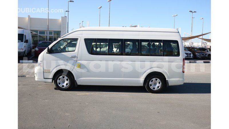 Big with watermark toyota hiace al jazirah state import dubai 1778