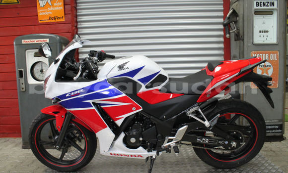Buy Used Honda CBR Red Bike in Khartoum in Khartoum Buy Used Honda CBR Red Bike in Khartoum in Khartoum