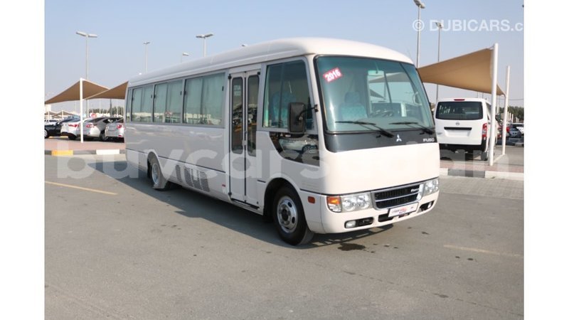 Big with watermark mitsubishi carisma al jazirah state import dubai 1788