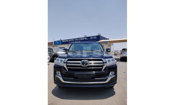 Buy Import Toyota Land Cruiser Red Car in Import - Dubai in Al Jazirah State Buy Import Toyota Land Cruiser Red Car in Import - Dubai in Al Jazirah State
