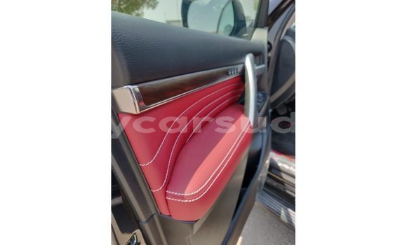 Buy Import Toyota Land Cruiser Red Car in Import - Dubai in Al Jazirah State Buy Import Toyota Land Cruiser Red Car in Import - Dubai in Al Jazirah State