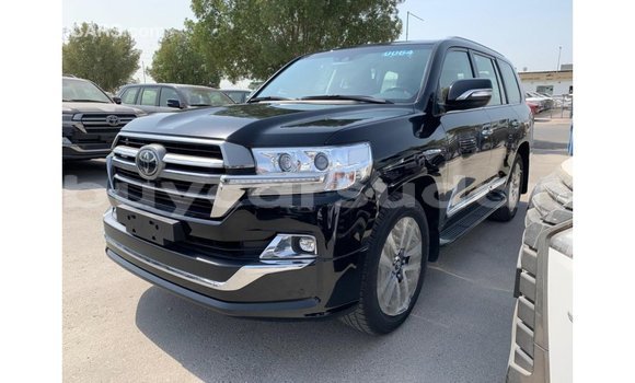Buy Import Toyota Land Cruiser Red Car in Import - Dubai in Al Jazirah State Buy Import Toyota Land Cruiser Red Car in Import - Dubai in Al Jazirah State