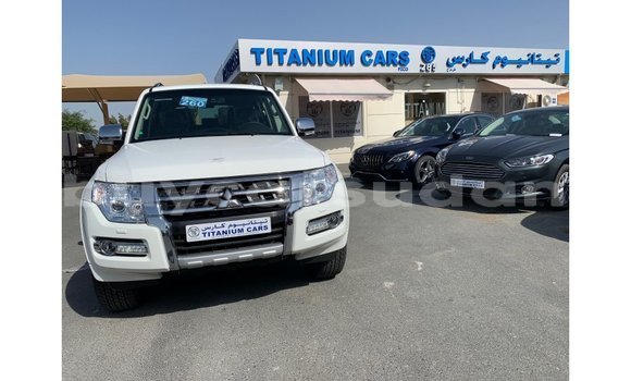 Buy Import Mitsubishi Pajero White Car in Import - Dubai in Al Jazirah State Buy Import Mitsubishi Pajero White Car in Import - Dubai in Al Jazirah State