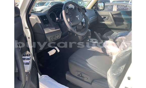 Buy Import Mitsubishi Pajero White Car in Import - Dubai in Al Jazirah State Buy Import Mitsubishi Pajero White Car in Import - Dubai in Al Jazirah State