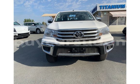Buy Import Toyota Hilux White Car in Import - Dubai in Al Jazirah State Buy Import Toyota Hilux White Car in Import - Dubai in Al Jazirah State