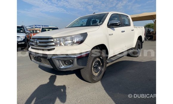 Buy Import Toyota Hilux White Car in Import - Dubai in Al Jazirah State Buy Import Toyota Hilux White Car in Import - Dubai in Al Jazirah State