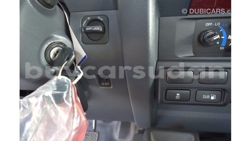 Big with watermark toyota land cruiser al jazirah state import dubai 1809