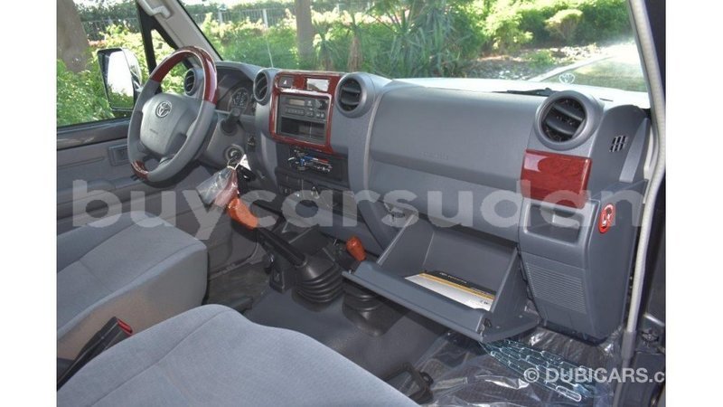 Big with watermark toyota land cruiser al jazirah state import dubai 1809