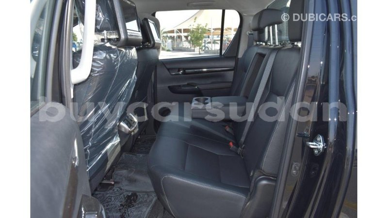 Big with watermark toyota hilux al jazirah state import dubai 1810