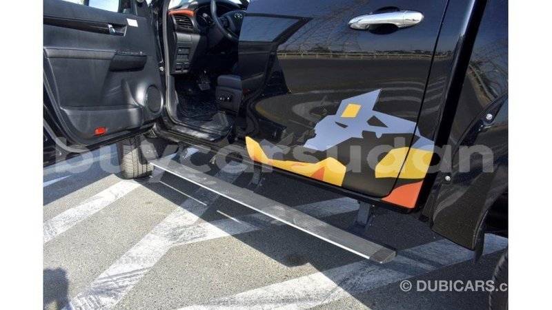 Big with watermark toyota hilux al jazirah state import dubai 1810