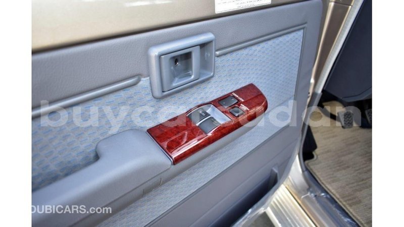 Big with watermark toyota land cruiser al jazirah state import dubai 1818