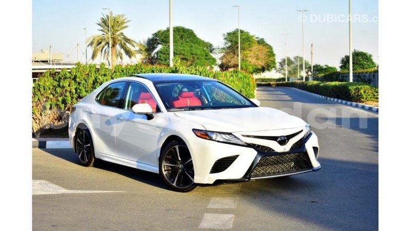 Big with watermark toyota camry al jazirah state import dubai 1825