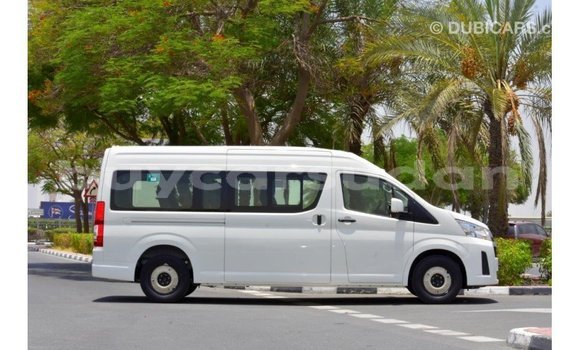 Buy Import Toyota Hiace White Car in Import - Dubai in Al Jazirah State Buy Import Toyota Hiace White Car in Import - Dubai in Al Jazirah State