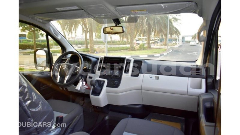 Big with watermark toyota hiace al jazirah state import dubai 1827
